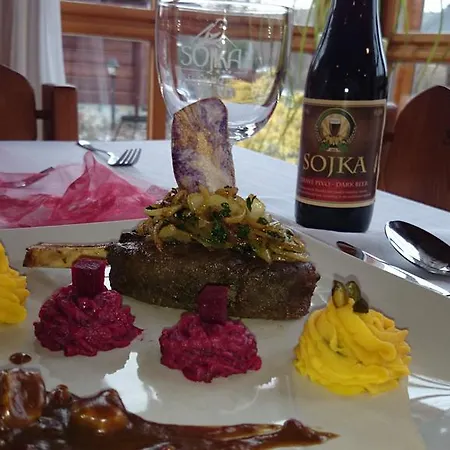 Sojka 3* Malatiny